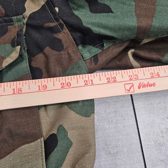 Vintage M-65 Field Jacket Woodland Camo Military Coat with Liner Small Short